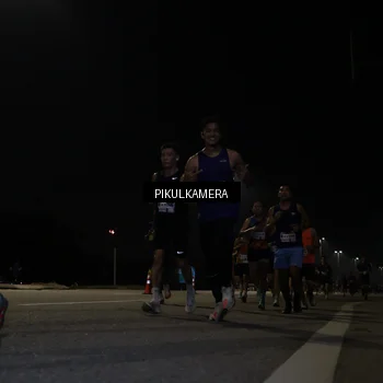 Runner Photo 7511765