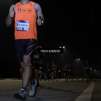 Runner Photo 7511776