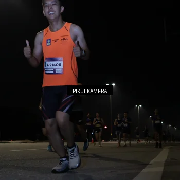Runner Photo 7511777