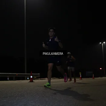 Runner Photo 7511782