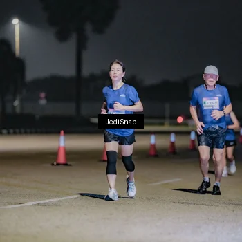 Runner Photo 7511799