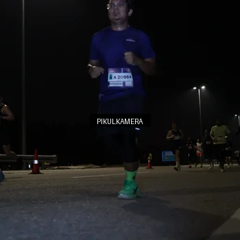 Runner Photo 7511807