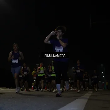 Runner Photo 7511828