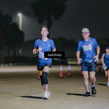 Runner Photo 7511829