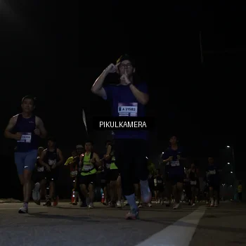 Runner Photo 7511833