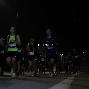 Runner Photo 7511839