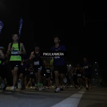 Runner Photo 7511841