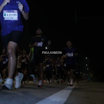Runner Photo 7511845