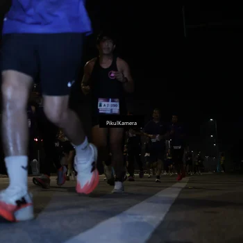 Runner Photo 7511849