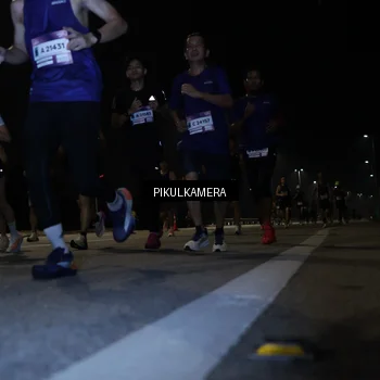Runner Photo 7511851
