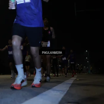Runner Photo 7511853