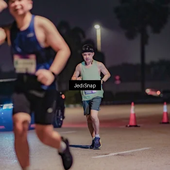 Runner Photo 7511854