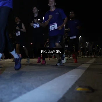 Runner Photo 7511859