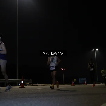 Runner Photo 7511874
