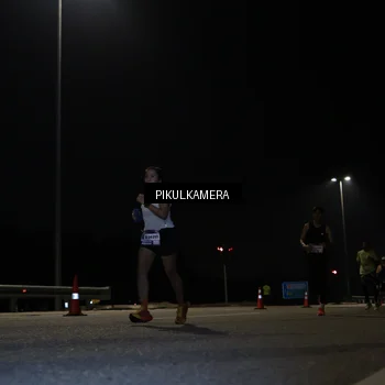 Runner Photo 7511875