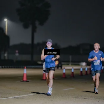 Runner Photo 7511881