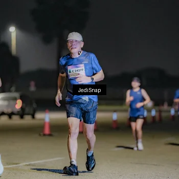 Runner Photo 7511883