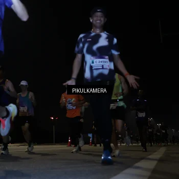 Runner Photo 7511888