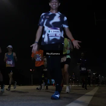 Runner Photo 7511890