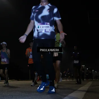 Runner Photo 7511893