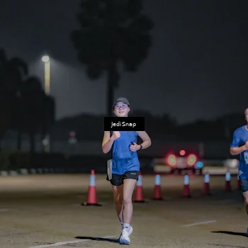 Runner Photo 7511895