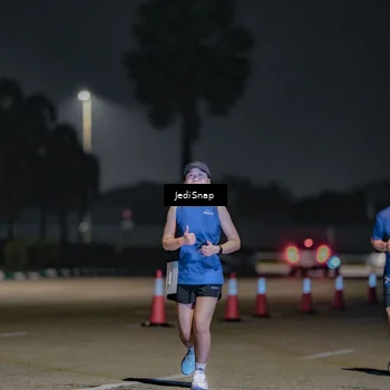 Runner Photo 7511901