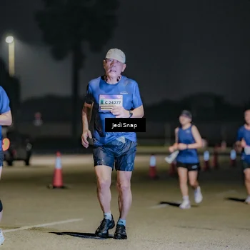 Runner Photo 7511905