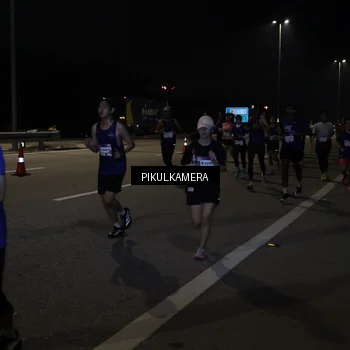 Runner Photo 7511948