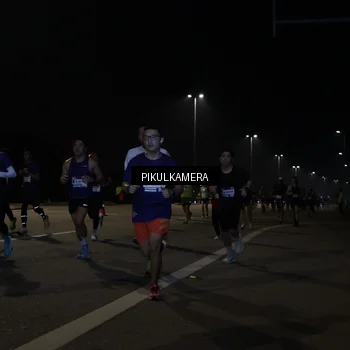 Runner Photo 7511951