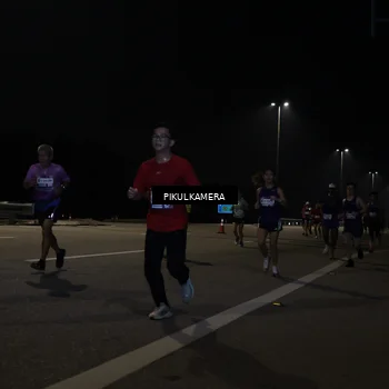 Runner Photo 7511959