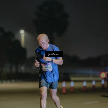 Runner Photo 7511966