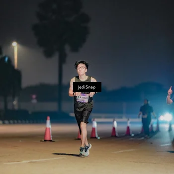 Runner Photo 7511988