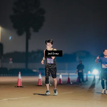 Runner Photo 7511989