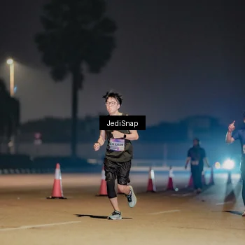 Runner Photo 7511994