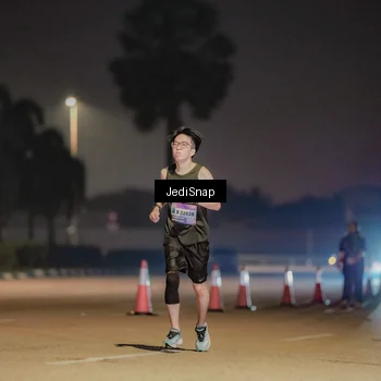 Runner Photo 7511999
