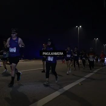 Runner Photo 7512019