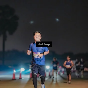 Runner Photo 7512026