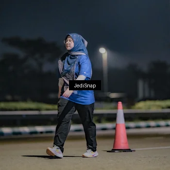 Runner Photo 7512082