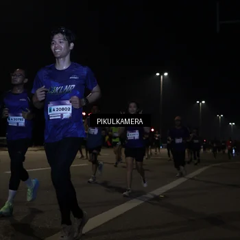 Runner Photo 7512086