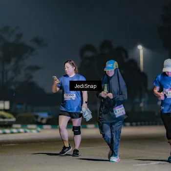 Runner Photo 7512106