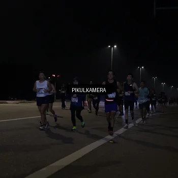 Runner Photo 7512107