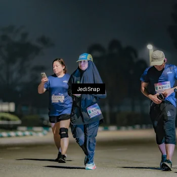 Runner Photo 7512115