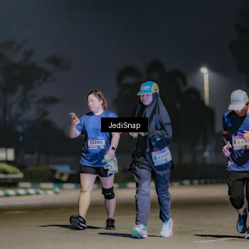 Runner Photo 7512116
