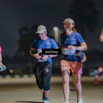 Runner Photo 7512118