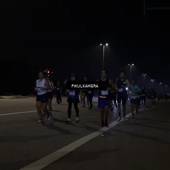 Runner Photo 7512120