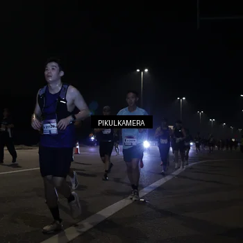 Runner Photo 7512127