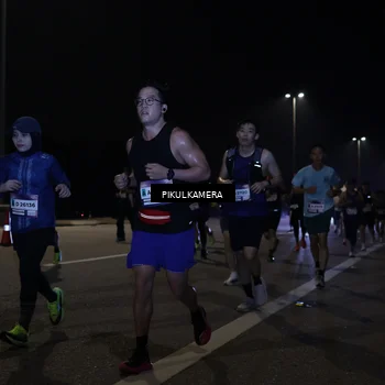 Runner Photo 7512129