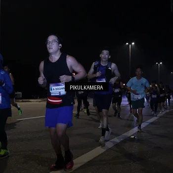 Runner Photo 7512131