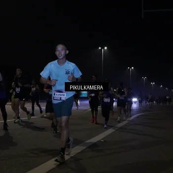 Runner Photo 7512133