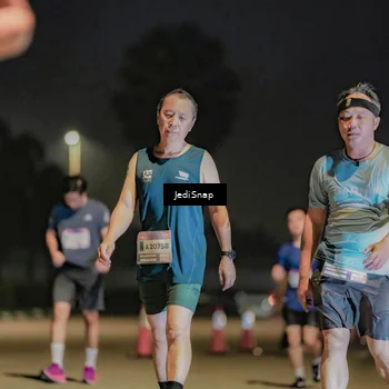 Runner Photo 7512138